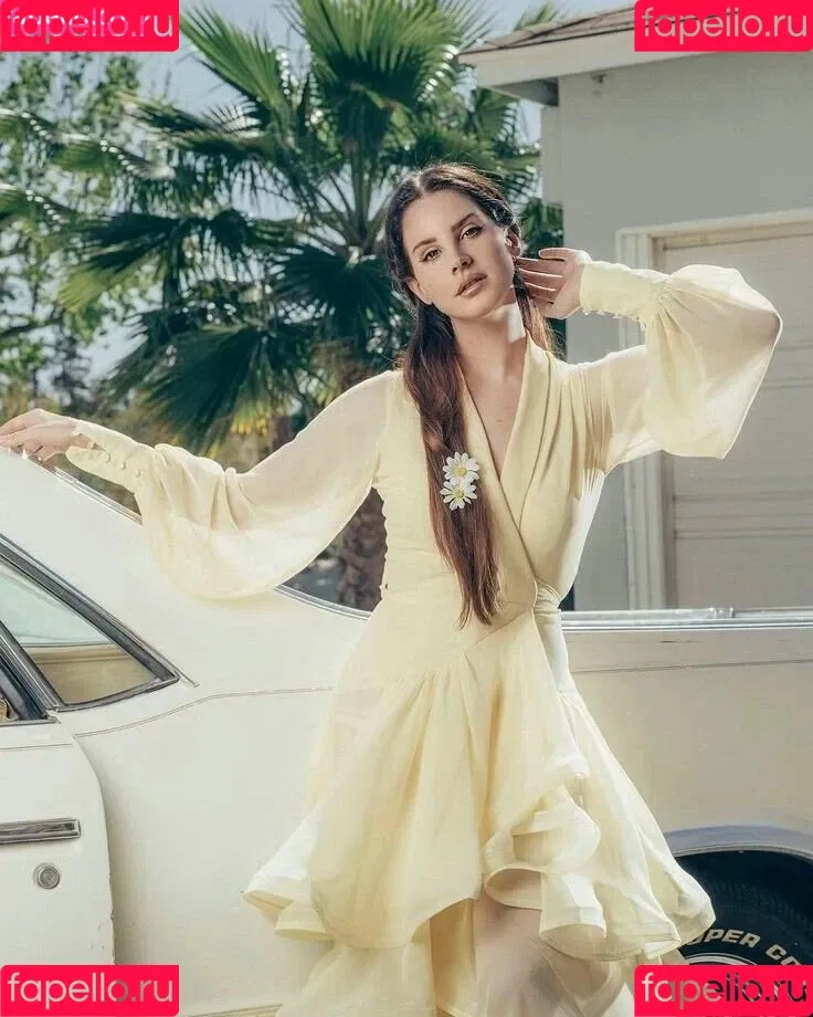 Lana Del Rey / lanadelreypictures / lanaraybabyx Onlyfans Photo Gallery 