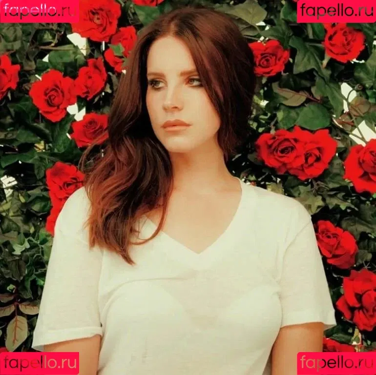 Lana Del Rey / lanadelreypictures / lanaraybabyx Onlyfans Photo Gallery 