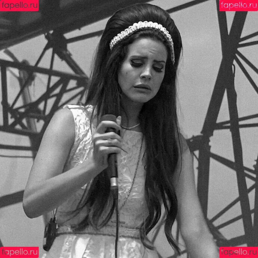 Lana Del Rey / lanadelreypictures / lanaraybabyx Onlyfans Photo Gallery 