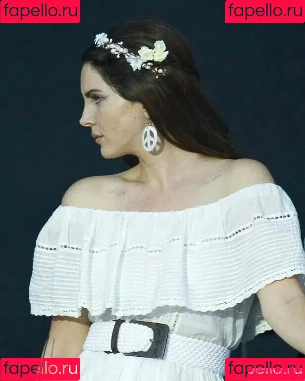 Lana Del Rey / lanadelreypictures / lanaraybabyx Onlyfans Photo Gallery 