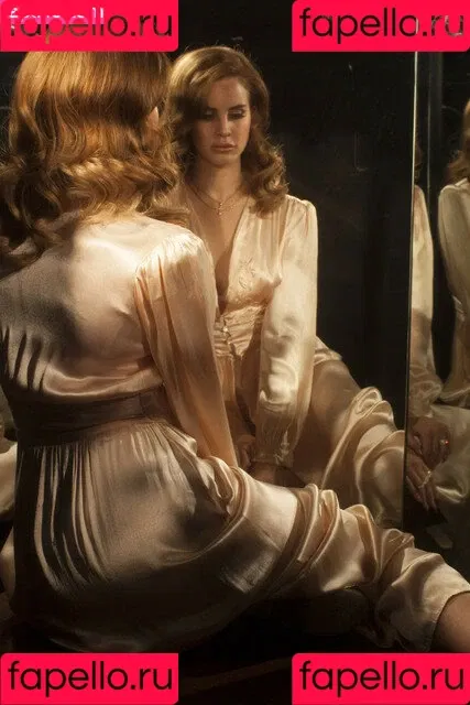 Lana Del Rey / lanadelreypictures / lanaraybabyx Onlyfans Photo Gallery 