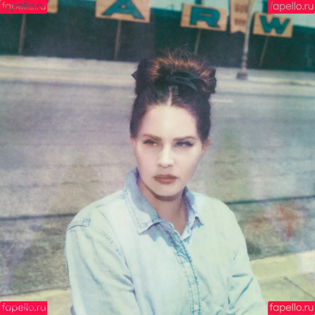 Lana Del Rey / lanadelreypictures / lanaraybabyx Onlyfans Photo Gallery 