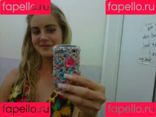 Lana Del Rey / lanadelreypictures / lanaraybabyx Onlyfans Photo Gallery 