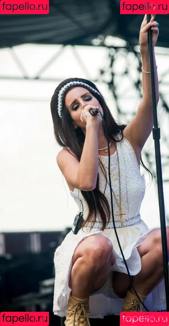 Lana Del Rey / lanadelreypictures / lanaraybabyx Onlyfans Photo Gallery 