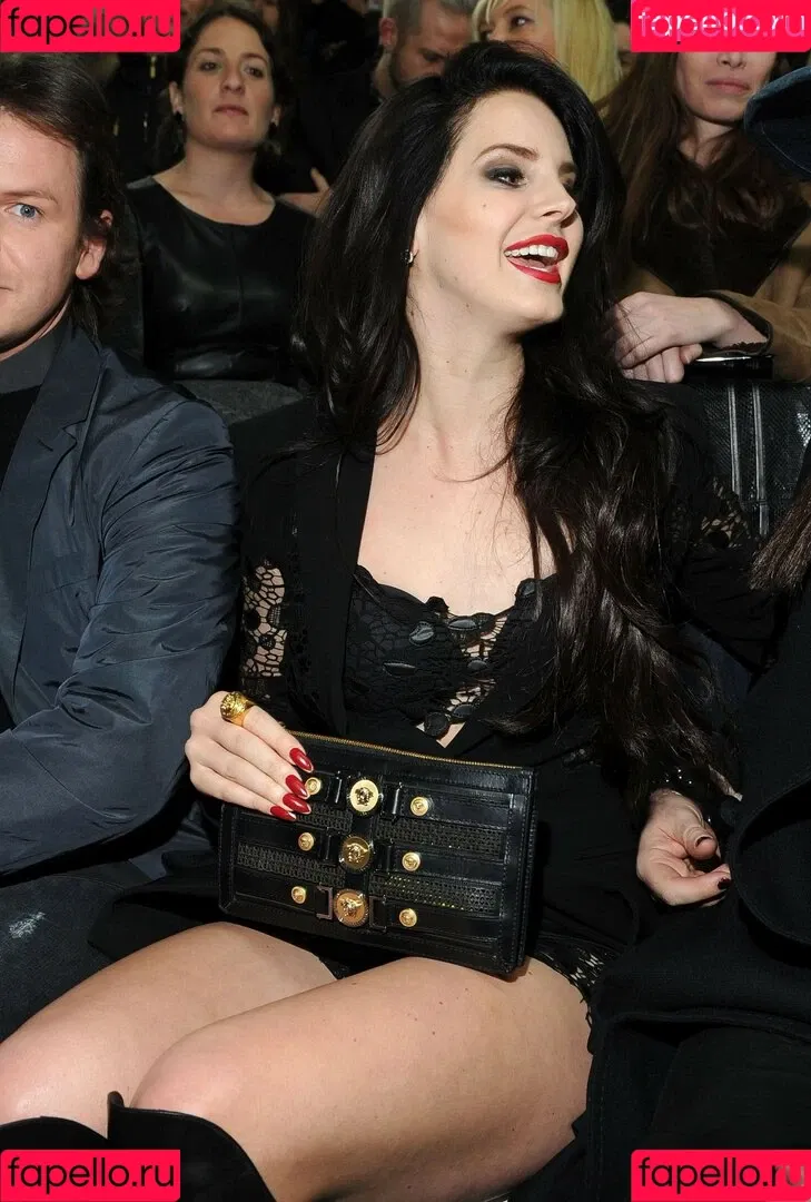 Lana Del Rey / lanadelreypictures / lanaraybabyx Onlyfans Photo Gallery 