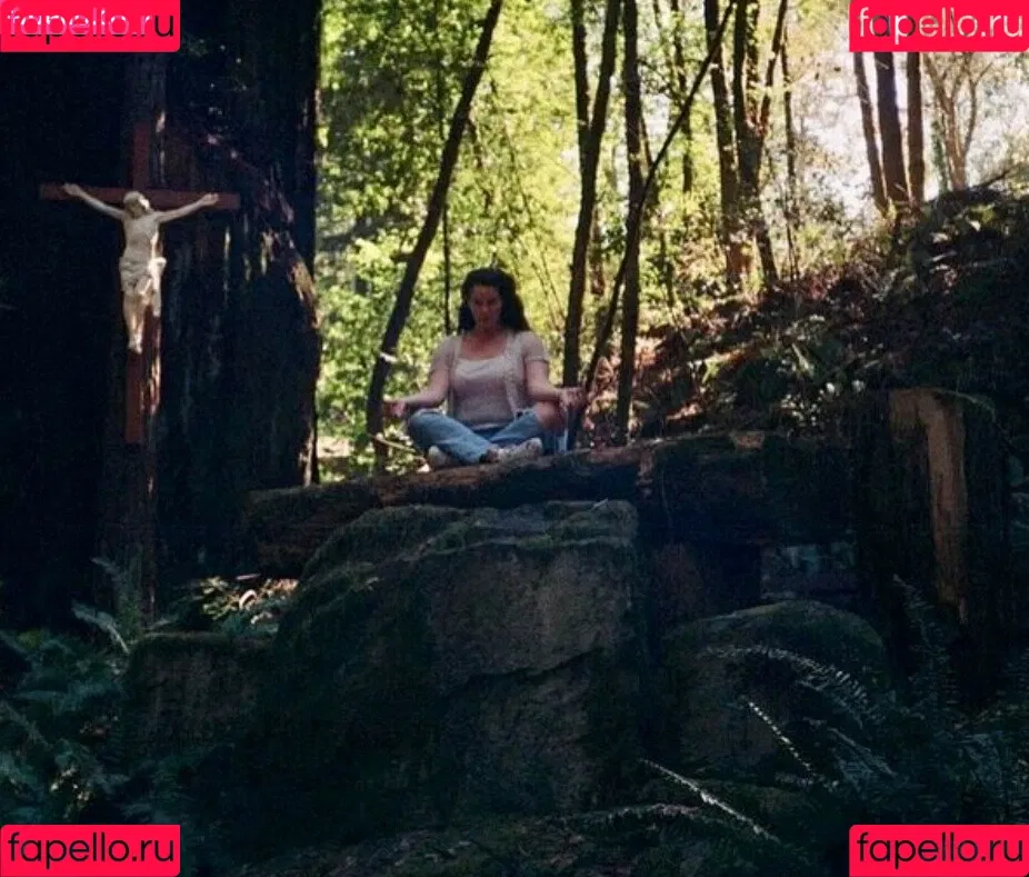 Lana Del Rey / lanadelreypictures / lanaraybabyx Onlyfans Photo Gallery 