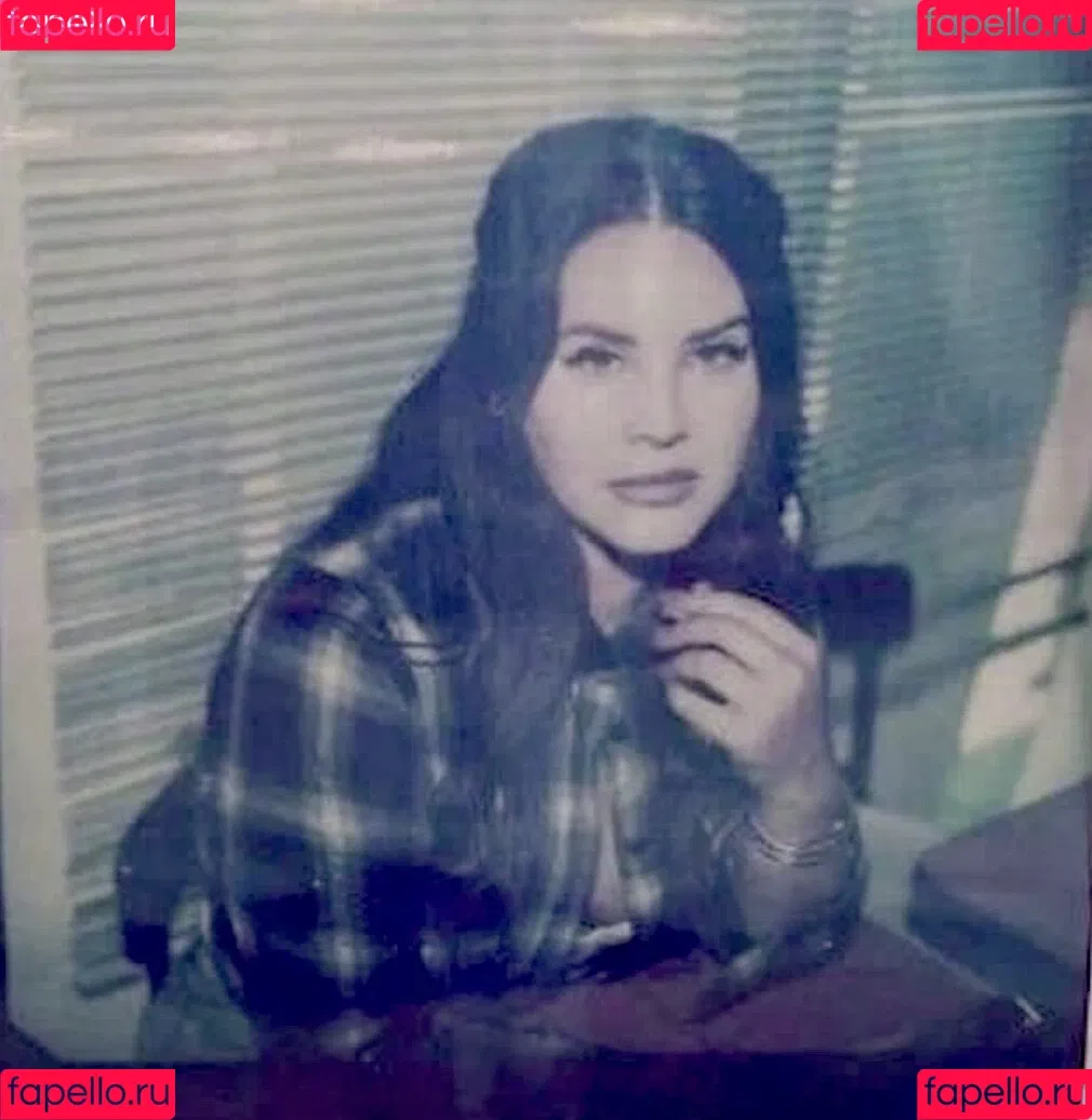 Lana Del Rey / lanadelreypictures / lanaraybabyx Onlyfans Photo Gallery 