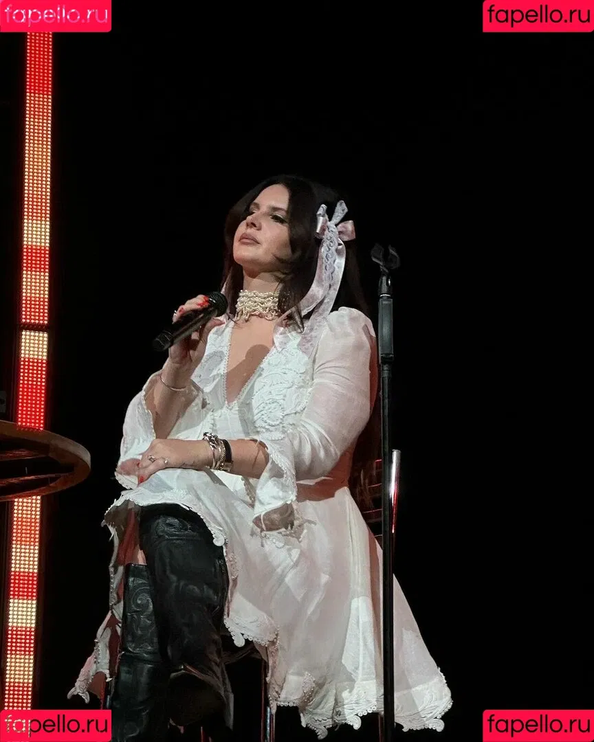 Lana Del Rey / lanadelreypictures / lanaraybabyx Onlyfans Photo Gallery 