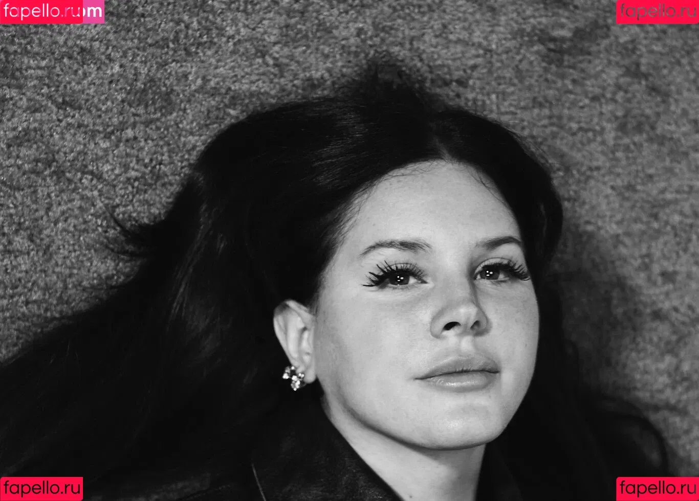 Lana Del Rey / lanadelreypictures / lanaraybabyx Onlyfans Photo Gallery 