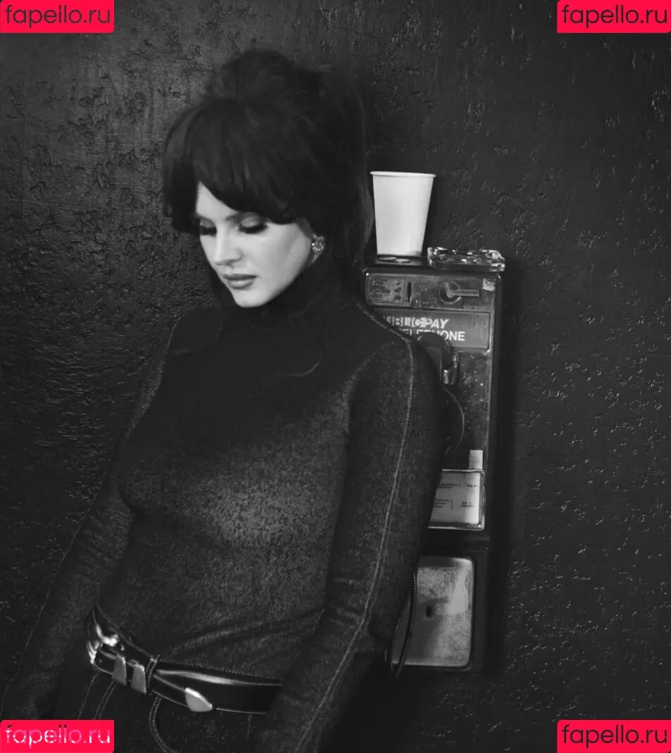 Lana Del Rey / lanadelreypictures / lanaraybabyx Onlyfans Photo Gallery 