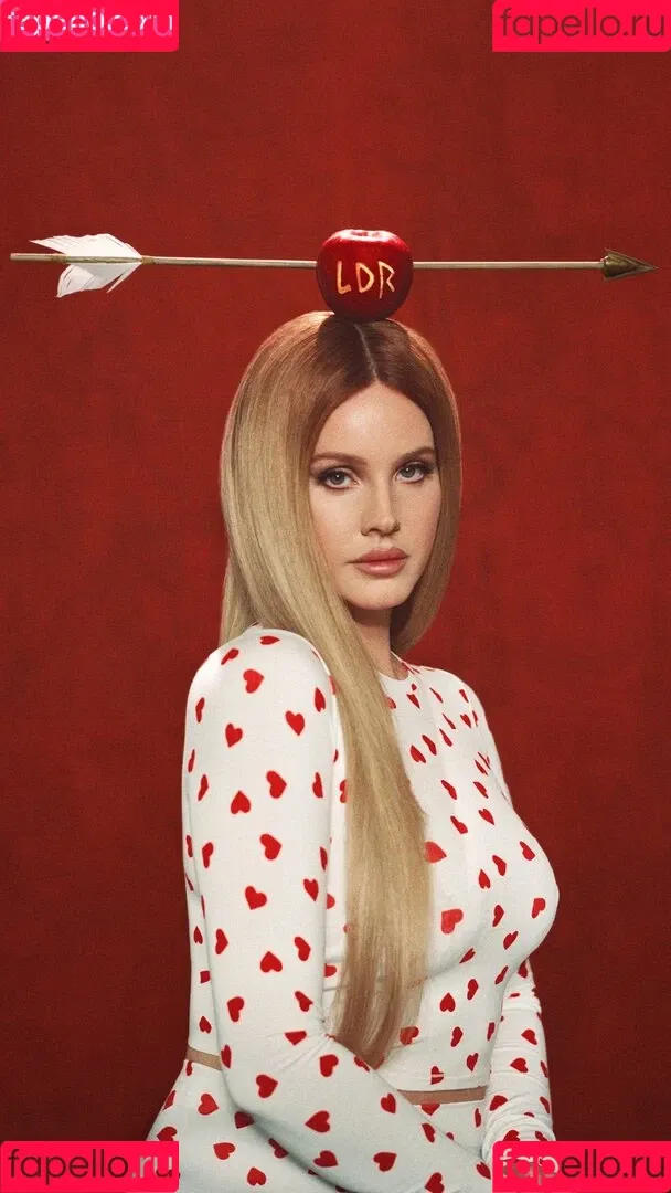 Lana Del Rey / lanadelreypictures / lanaraybabyx Onlyfans Photo Gallery 
