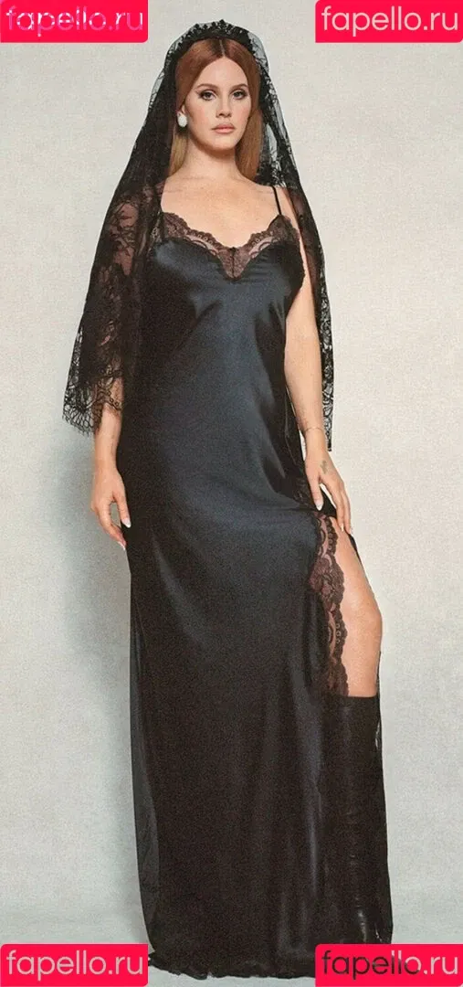 Lana Del Rey / lanadelreypictures / lanaraybabyx Onlyfans Photo Gallery 