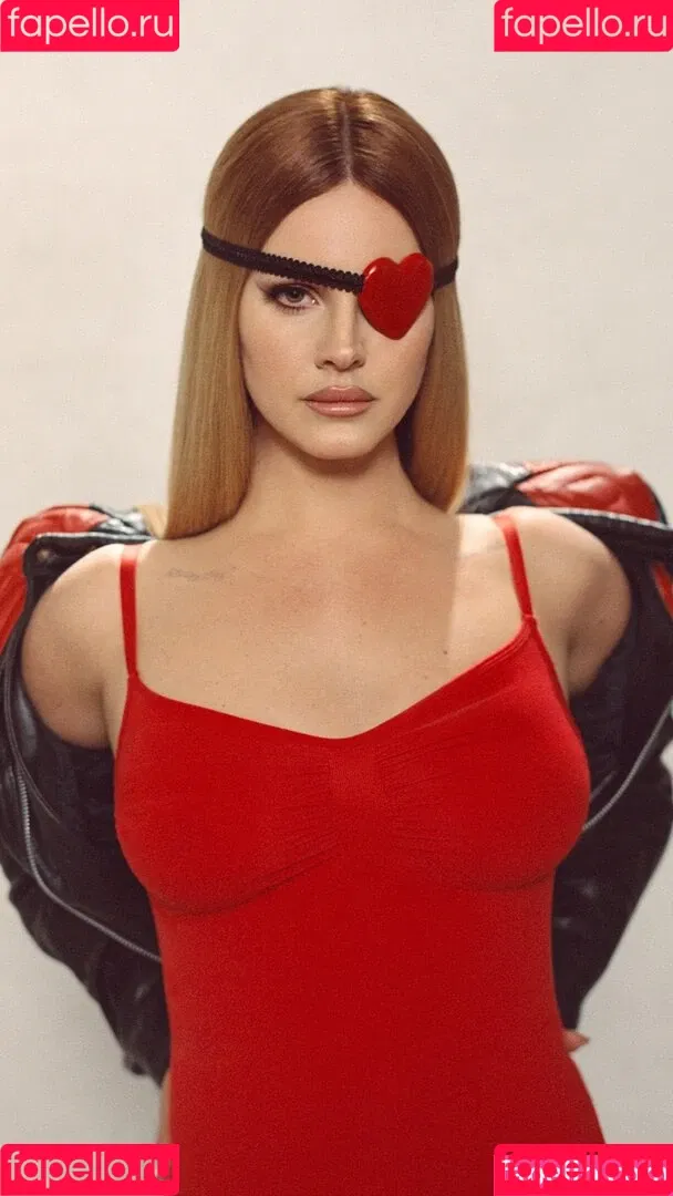Lana Del Rey / lanadelreypictures / lanaraybabyx Onlyfans Photo Gallery 