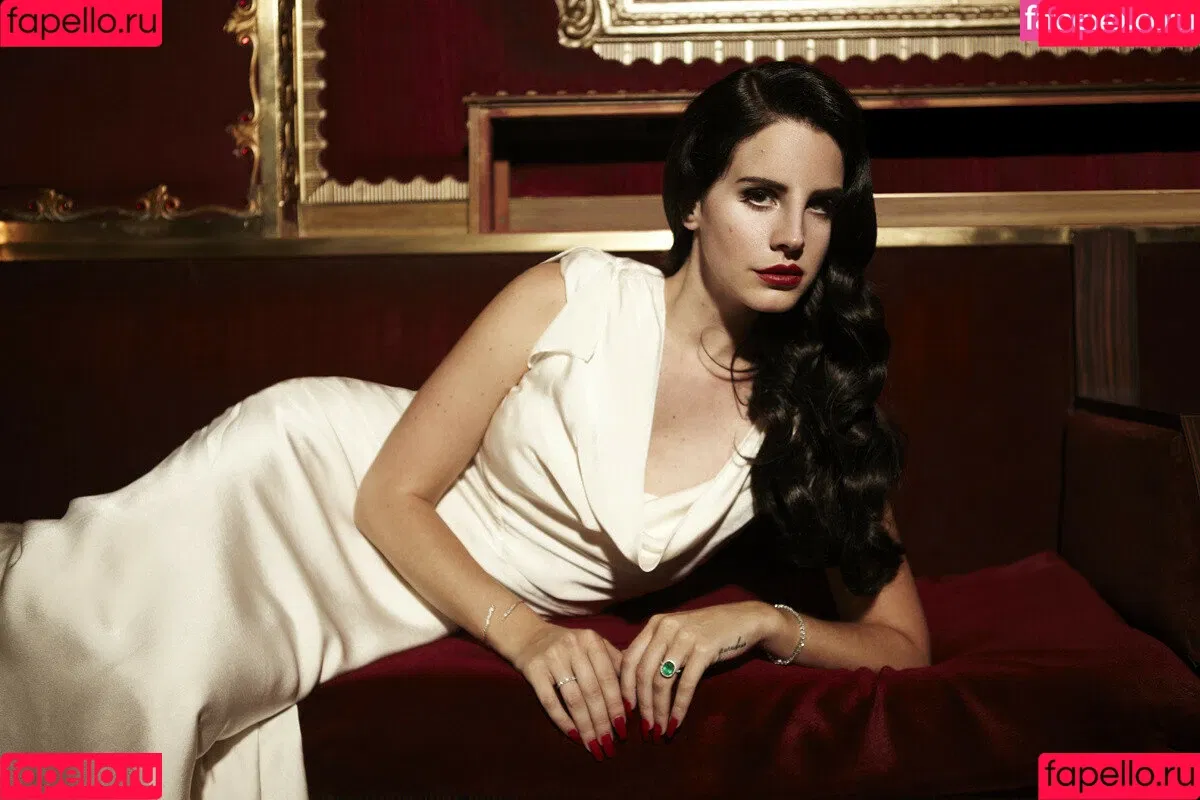 Lana Del Rey / lanadelreypictures / lanaraybabyx Onlyfans Photo Gallery 