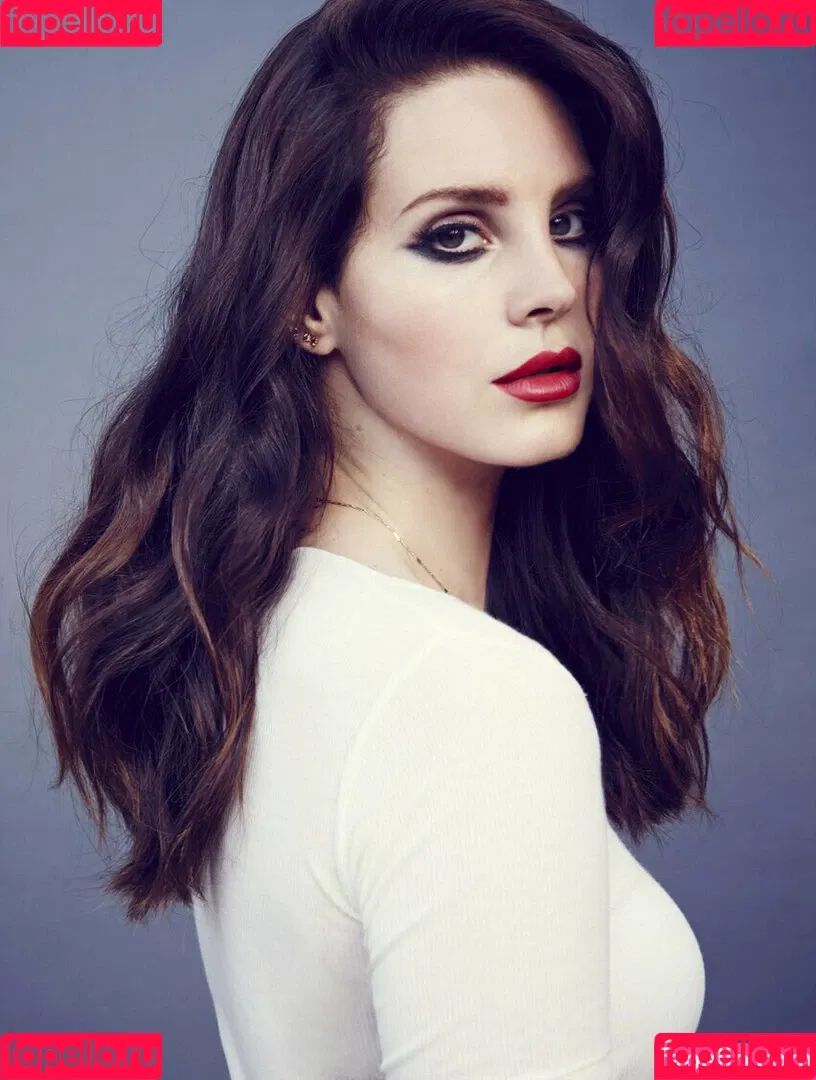 Lana Del Rey / lanadelreypictures / lanaraybabyx Onlyfans Photo Gallery 