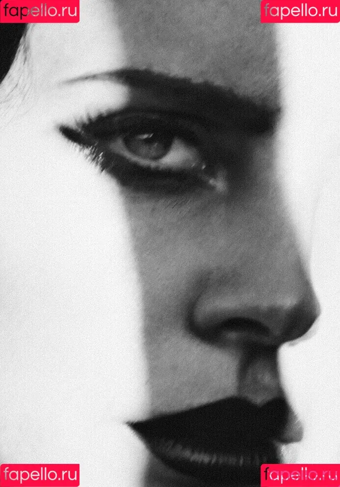 Lana Del Rey / lanadelreypictures / lanaraybabyx Onlyfans Photo Gallery 