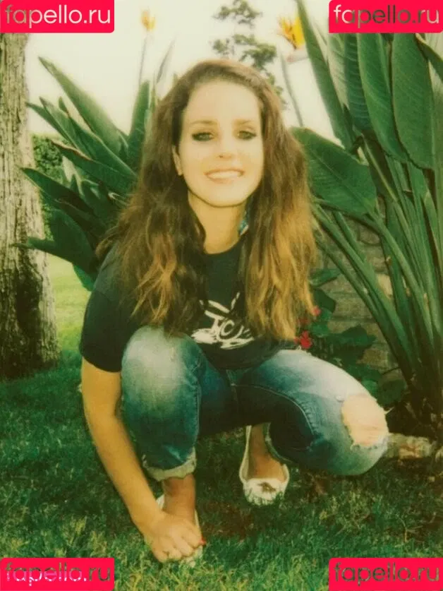 Lana Del Rey / lanadelreypictures / lanaraybabyx Onlyfans Photo Gallery 