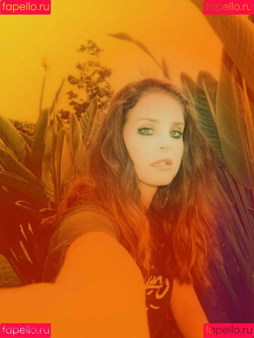 Lana Del Rey / lanadelreypictures / lanaraybabyx Onlyfans Photo Gallery 