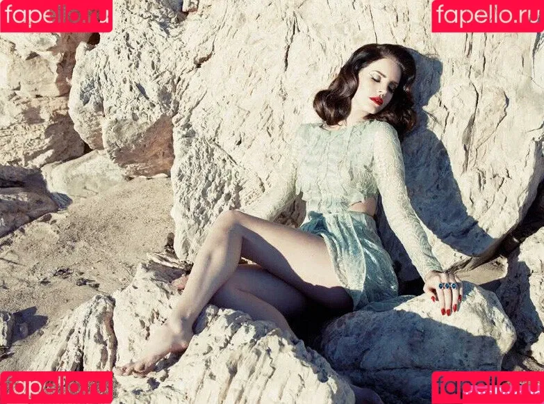 Lana Del Rey / lanadelreypictures / lanaraybabyx Onlyfans Photo Gallery 