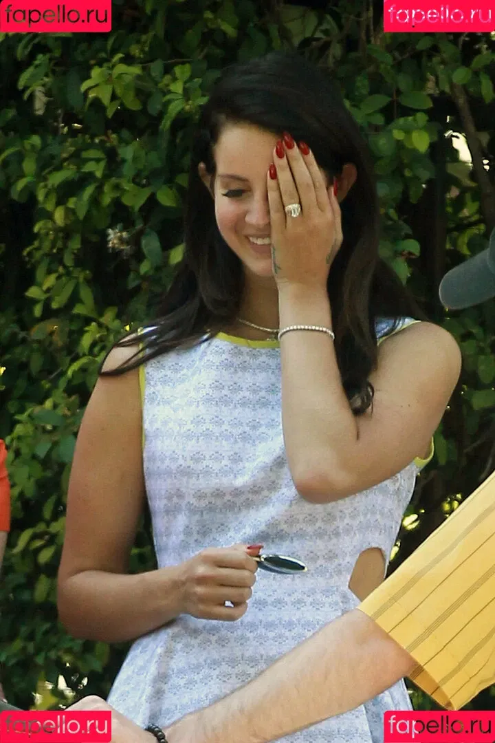 Lana Del Rey / lanadelreypictures / lanaraybabyx Onlyfans Photo Gallery 