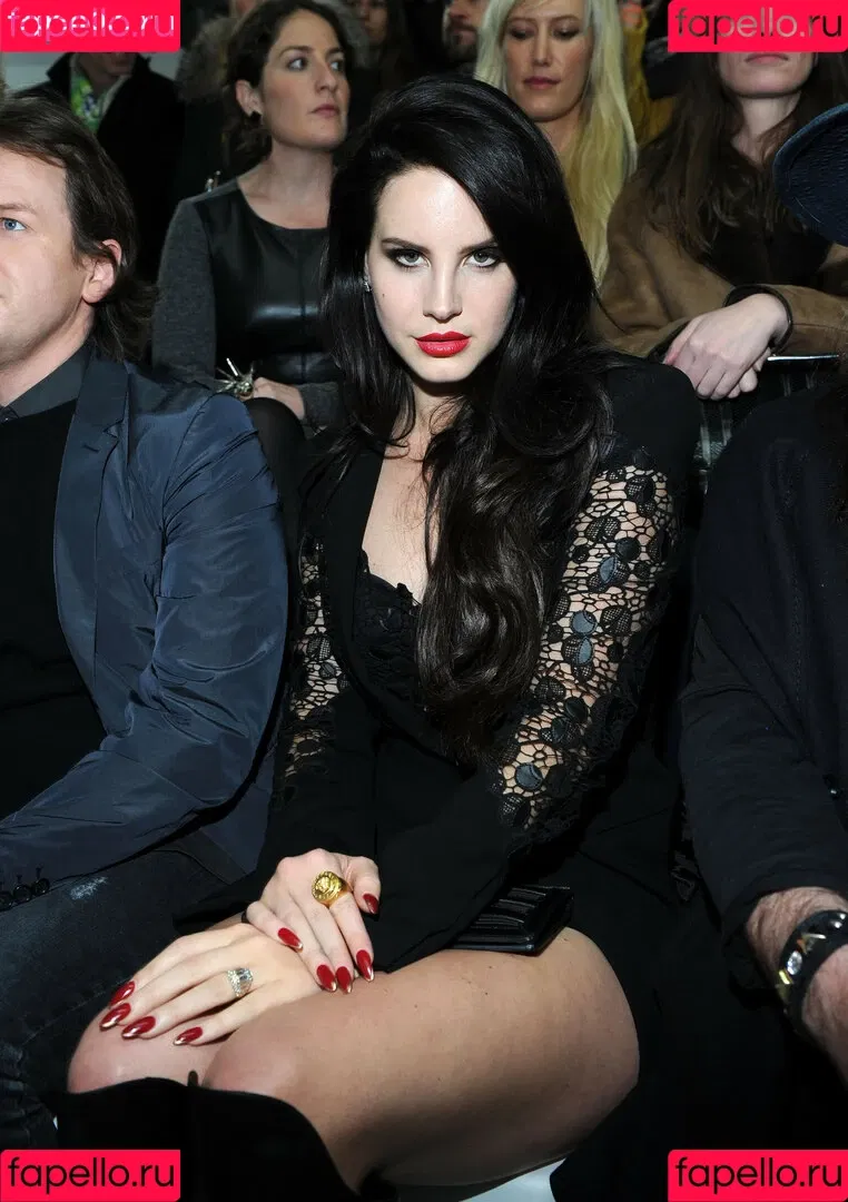 Lana Del Rey / lanadelreypictures / lanaraybabyx Onlyfans Photo Gallery 