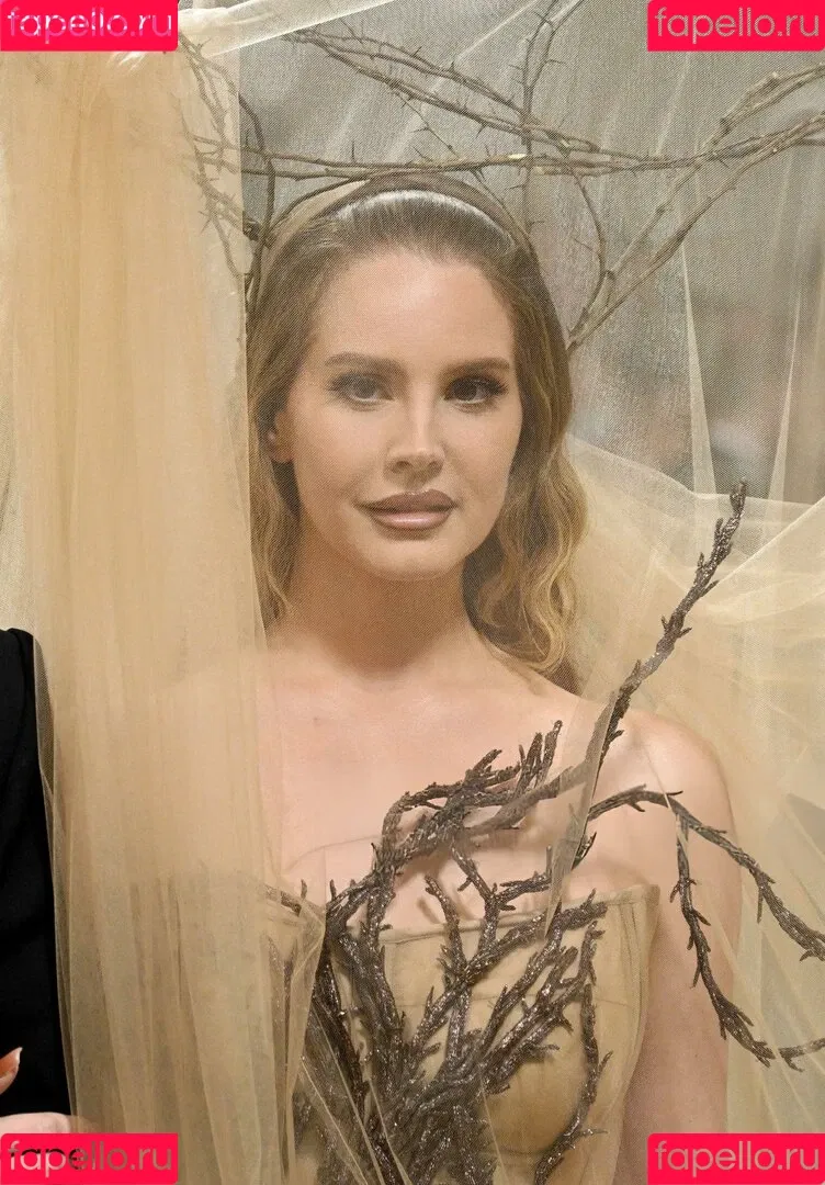 Lana Del Rey / lanadelreypictures / lanaraybabyx Onlyfans Photo Gallery 