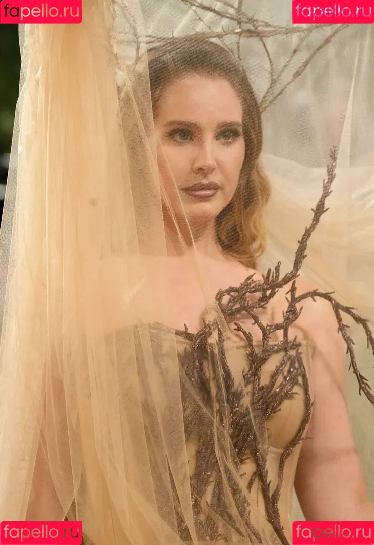 Lana Del Rey / lanadelreypictures / lanaraybabyx Onlyfans Photo Gallery 