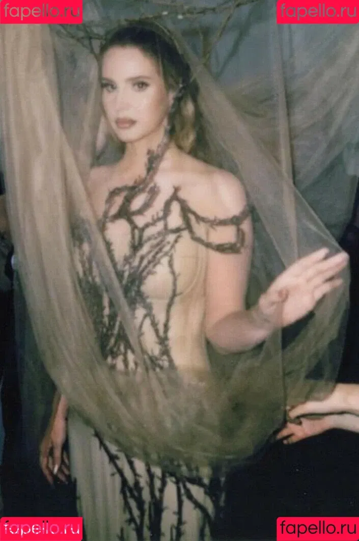 Lana Del Rey / lanadelreypictures / lanaraybabyx Onlyfans Photo Gallery 