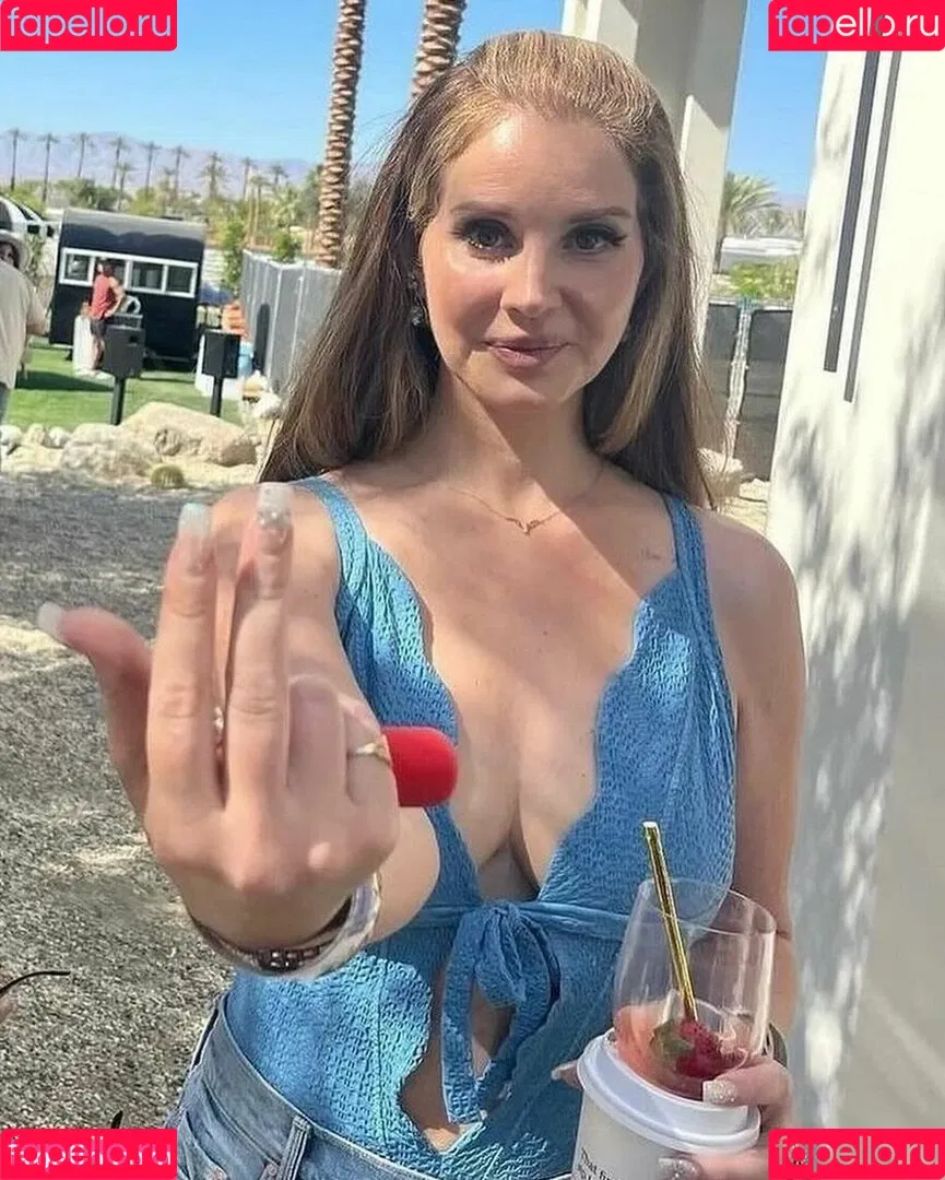 Lana Del Rey / lanadelreypictures / lanaraybabyx Onlyfans Photo Gallery 