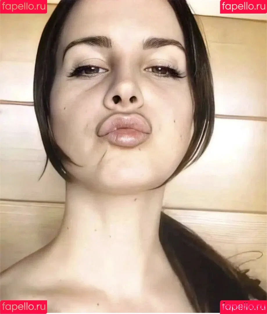 Lana Del Rey / lanadelreypictures / lanaraybabyx Onlyfans Photo Gallery 