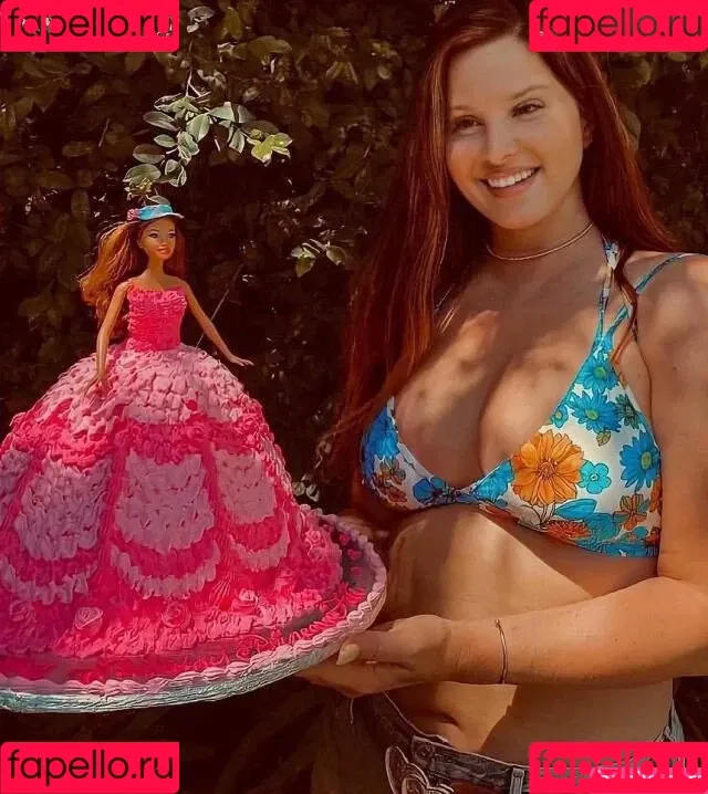 Lana Del Rey / lanadelreypictures / lanaraybabyx Onlyfans Photo Gallery 