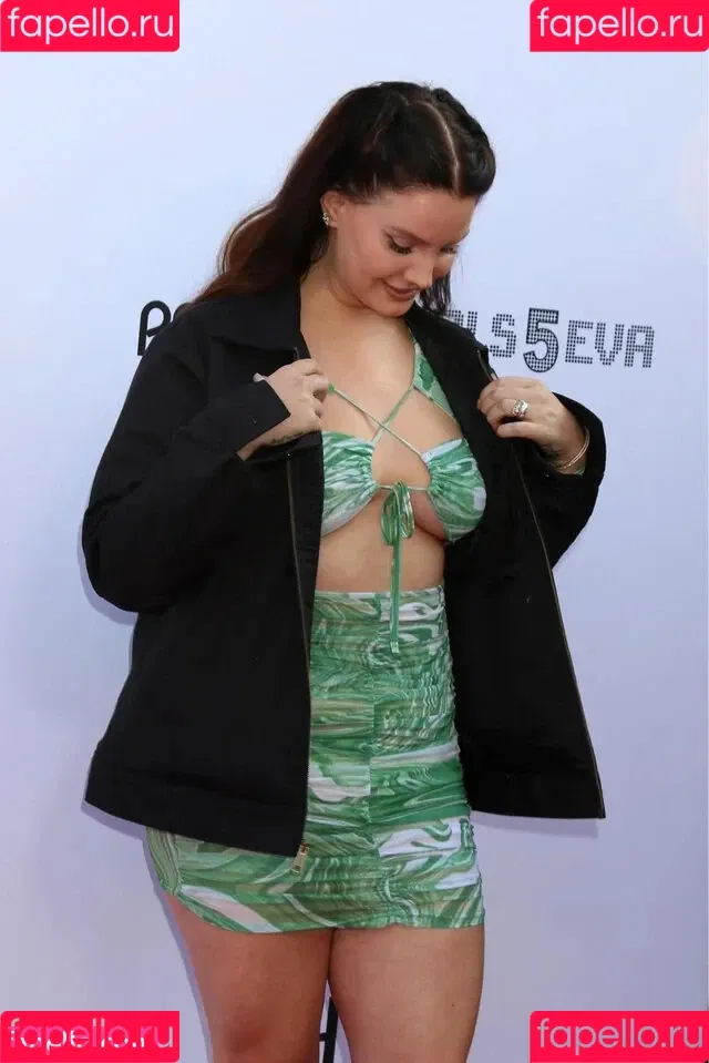 Lana Del Rey / lanadelreypictures / lanaraybabyx Onlyfans Photo Gallery 