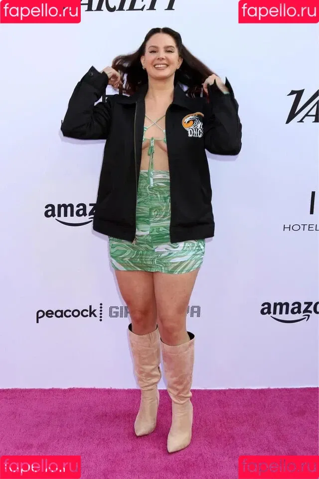 Lana Del Rey / lanadelreypictures / lanaraybabyx Onlyfans Photo Gallery 