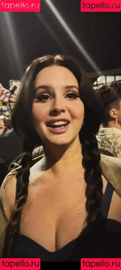 Lana Del Rey / lanadelreypictures / lanaraybabyx Onlyfans Photo Gallery 