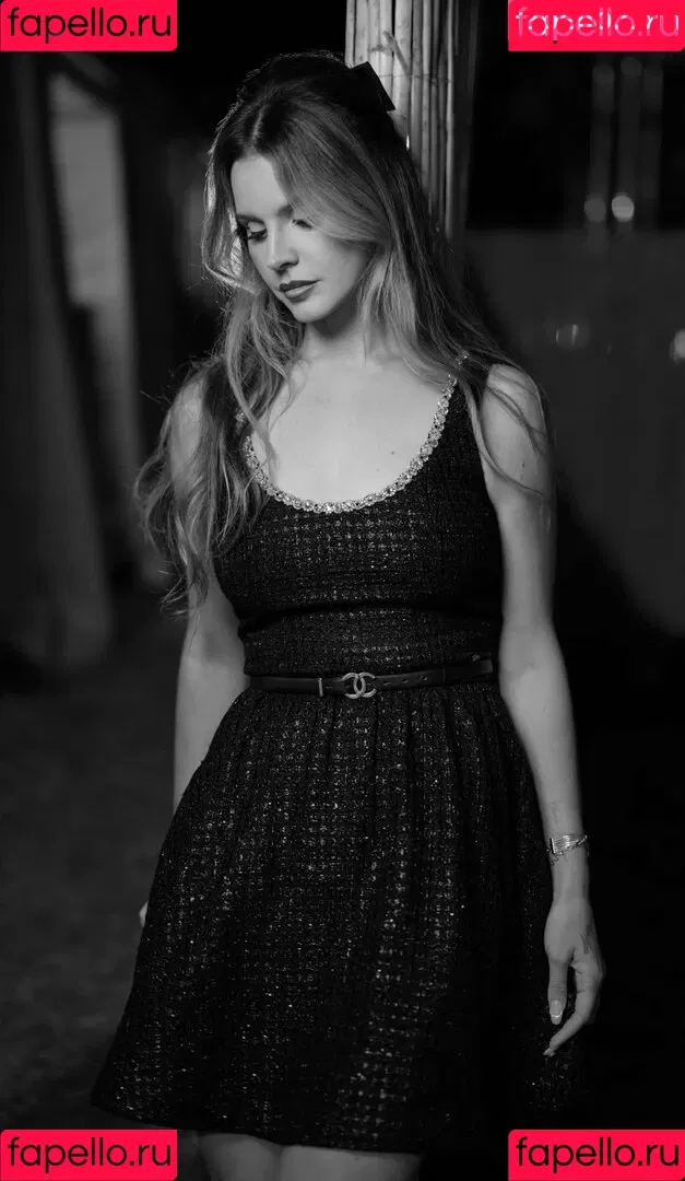 Lana Del Rey / lanadelreypictures / lanaraybabyx Onlyfans Photo Gallery 