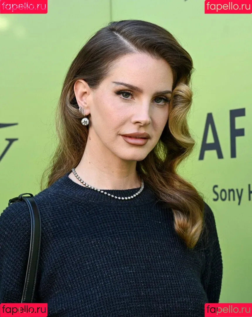 Lana Del Rey / lanadelreypictures / lanaraybabyx Onlyfans Photo Gallery 
