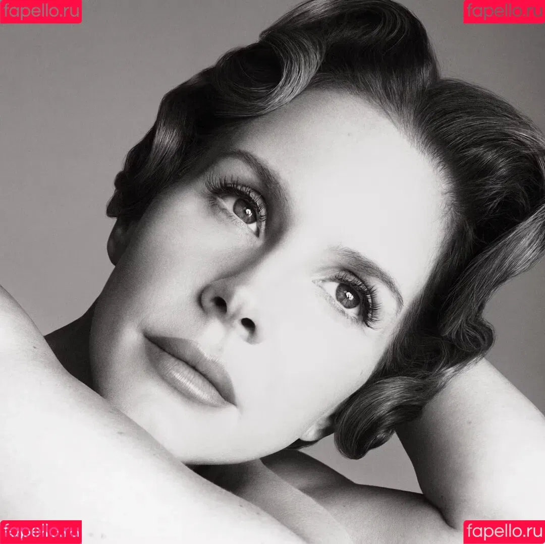 Lana Del Rey / lanadelreypictures / lanaraybabyx Onlyfans Photo Gallery 