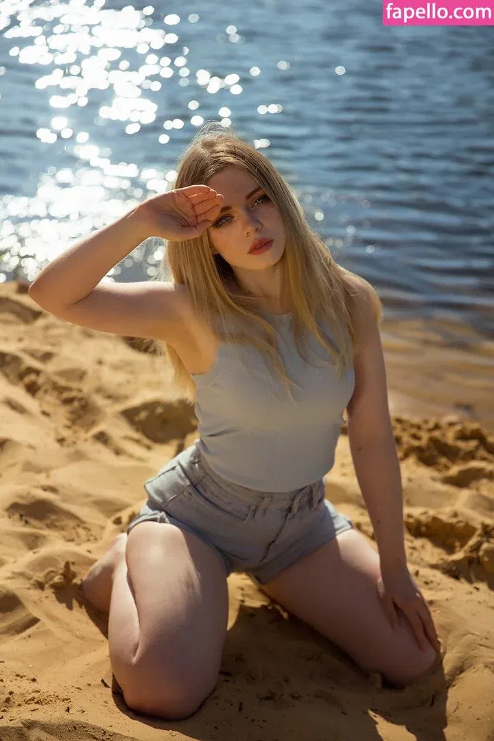 ashen.reina / ashenqueen / ashenreina Onlyfans Photo Gallery 