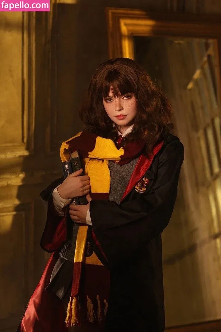 ashen.reina / ashenqueen / ashenreina Onlyfans Photo Gallery 