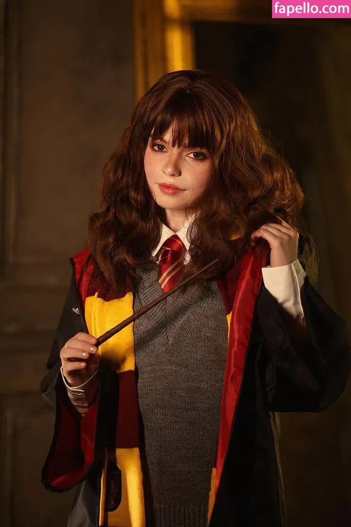 ashen.reina / ashenqueen / ashenreina Onlyfans Photo Gallery 