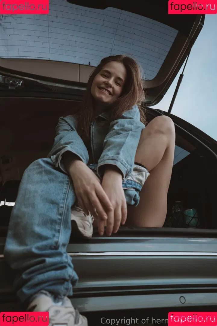 hermione_potter / jughead_blyte Onlyfans Photo Gallery 