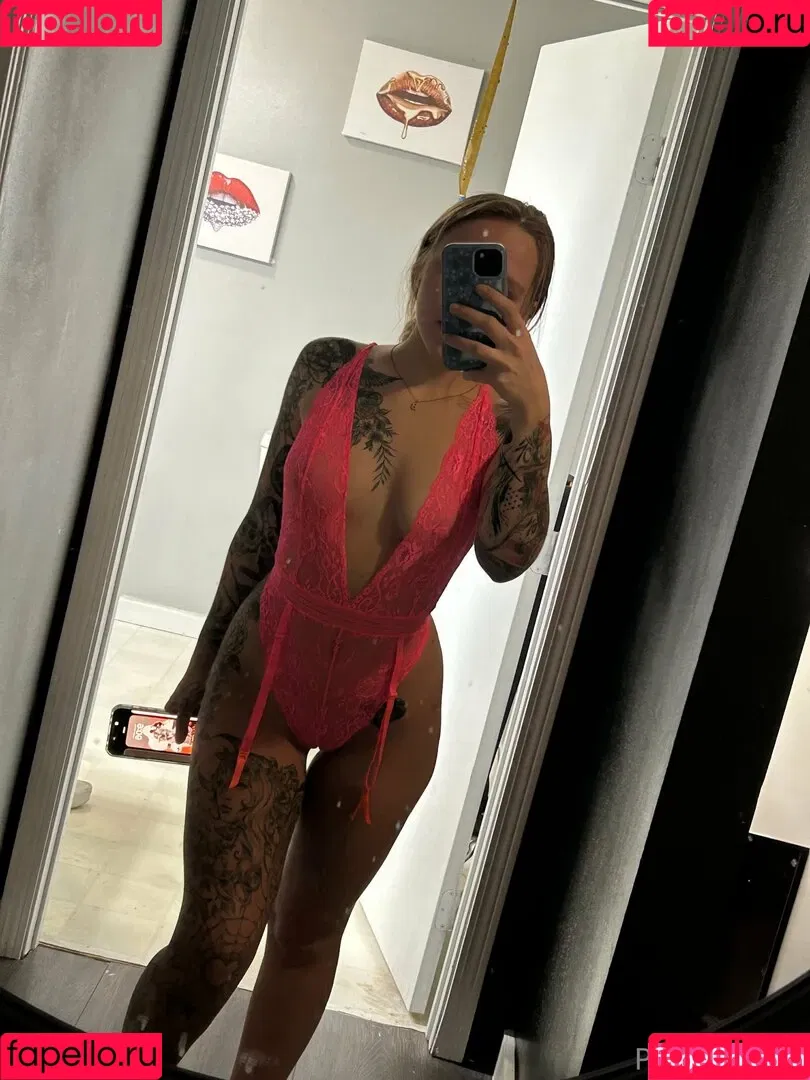 peachesanddiesel104 / peachesxxz Onlyfans Photo Gallery 