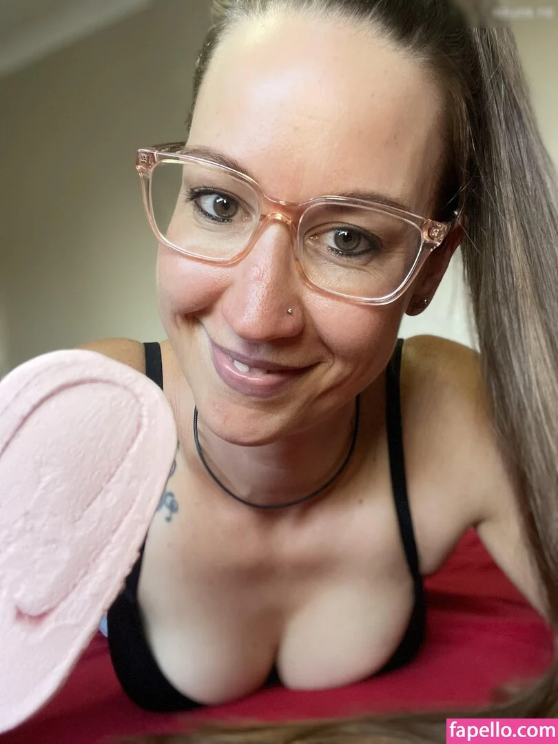 Trishaslife Nude Onlyfans Photo 16