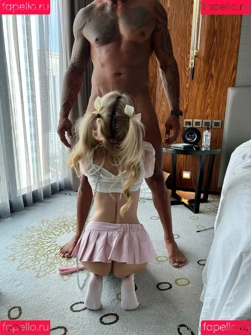 yourlittleyuzu Onlyfans Photo Gallery 