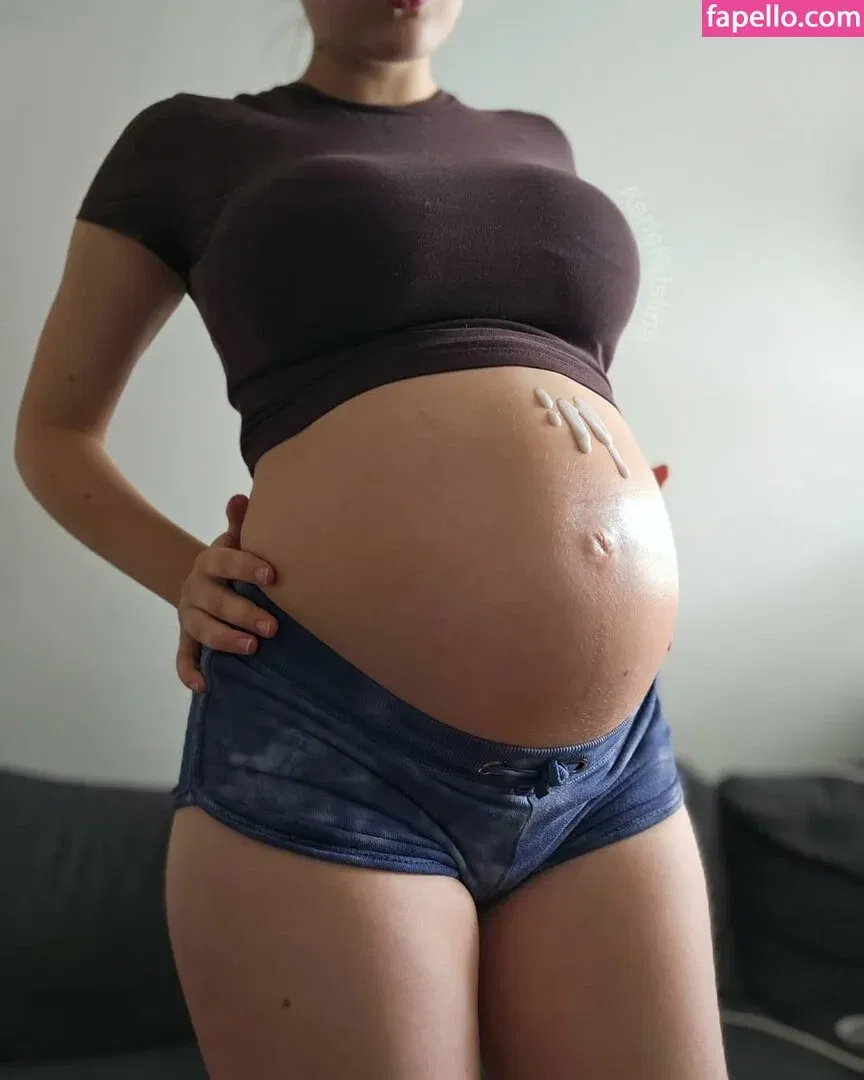 Aeriekristina / aeriekristina_ / https: Onlyfans Photo Gallery 