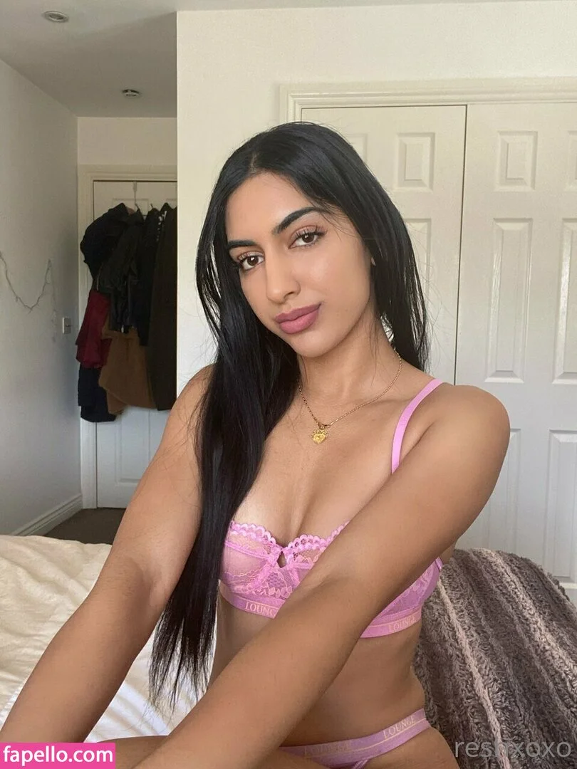 Resh / resh_xoxo / reshxoxo Onlyfans Photo Gallery 