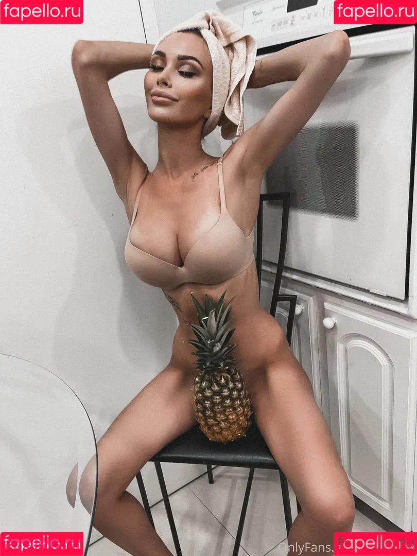 Lily Ermak / lilyermak Onlyfans Photo Gallery 