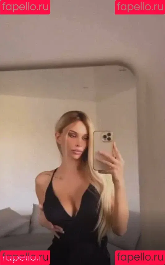Lily Ermak / lilyermak Onlyfans Photo Gallery 