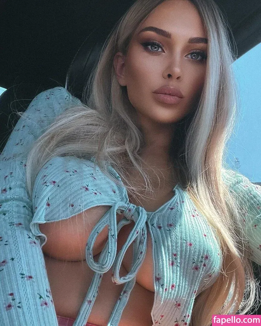 Lily Ermak / lilyermak Onlyfans Photo Gallery 