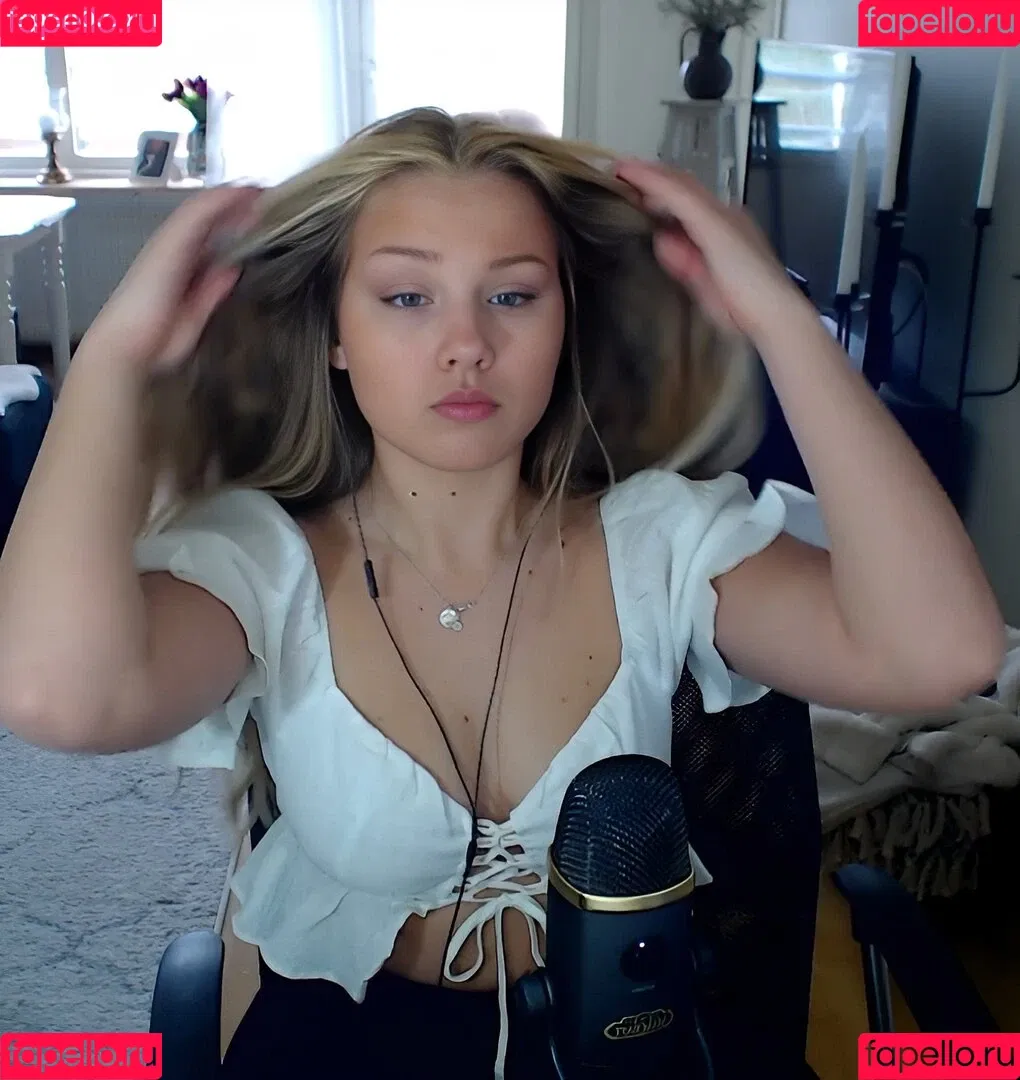 ImSoff / ImSoff_ / Sofie Hedegren / sifmagnusson / sofiehedegren Onlyfans Photo Gallery 